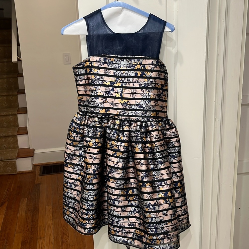 Girl's formal dress